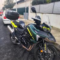 Benelli trk 702x