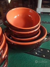 sei ciotole + coppa grande in terracotta