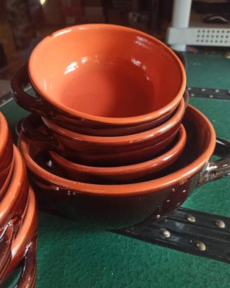 sei ciotole + coppa grande in terracotta