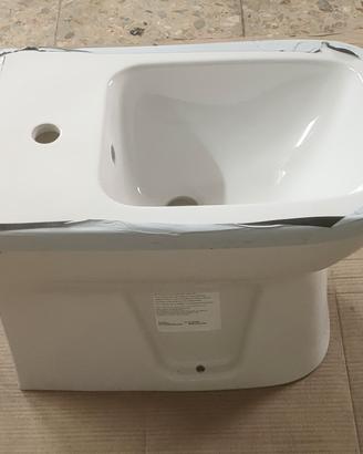 coppia sanitari filo muro wc e bidet 