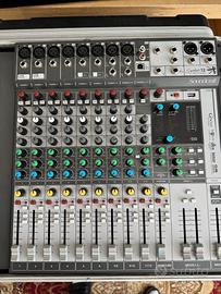 mixer  Soundcraft Signature 12 MTK