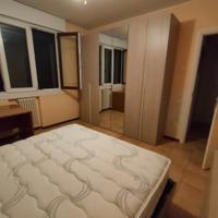 Camera singola con letto matrimoniale