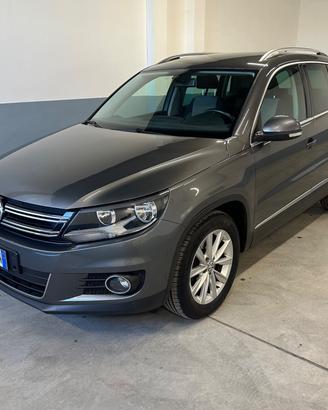 Volkswagen Tiguan 2.0 TDI 150 CV Sport & Style Blu