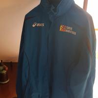 Giaccone Asics, imbottito con tasche esterne e int