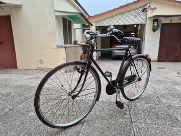 Bicicletta d’epoca da uomo — Febbraio 1953