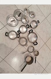  3 pentolini, 5 tegamini e 5 coperchi, anni 40