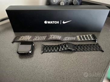 Apple Watch SE x Nike 2022