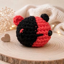 Orsetto rosa e nero amigurumi uncinetto