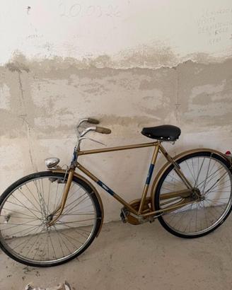 Bicicletta da uomo marca Benotto