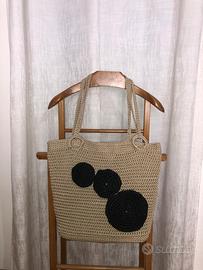 Borsa crochet a spalla fatta a mano all'uncinetto
