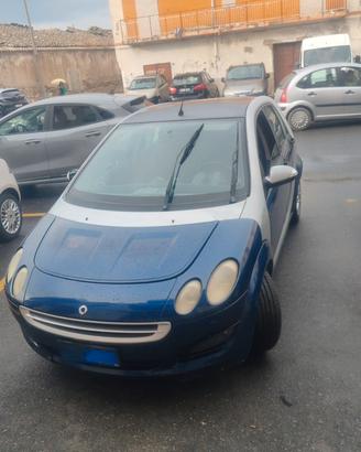 Smart forfour  a pezzi di ricambio