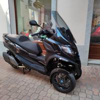 Piaggio MP3 400 hpe 2024 IN PRONTA CONSEGNA