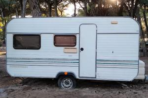 ROULOTTE 4 POSTI € 900,00