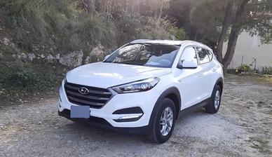 Hyundai Tucson 2016 bianca