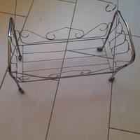 Lettino bambole vintage. 
Molto particolare e graz