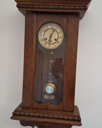 orologio a pendolo