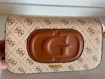Guess pochette con tracolla