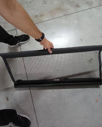 Volvo v50 del 2009 rete divisoria