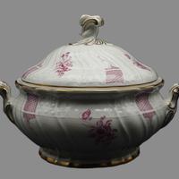 Zuppiera con coperchio