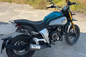 CLX 700 Adventure
