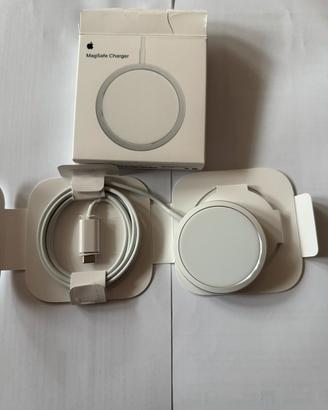 Carica batteria da tavolo Apple.