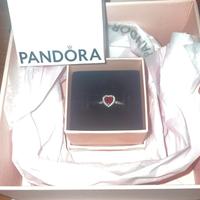 Anello Pandora Cuore Rosso