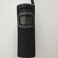 Cellulare vintage Nokia 8110