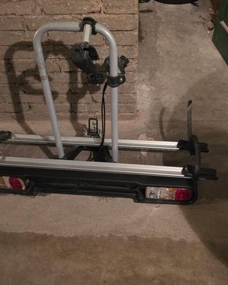 Porta bici per gancio traino