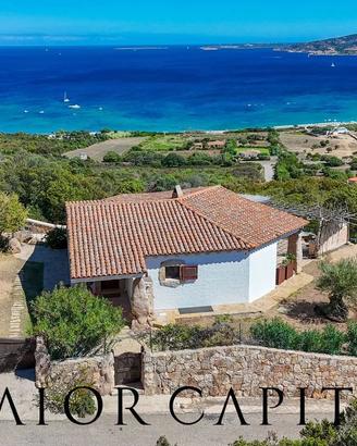 Cannigione | Villa con incantevole vista mare a 90