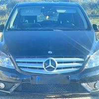 Mercedes Classe B 180d automatica