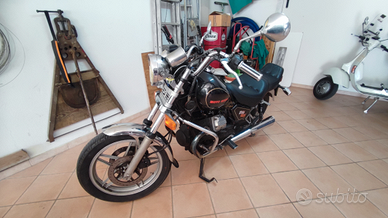 Moto d'epoca mfi senza diffeti tenuta bene