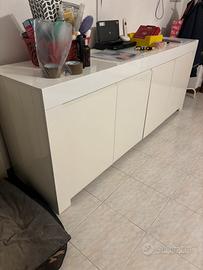 Credenza