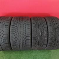 245 35 20 - 295 30 20 Gomme Invernali Michelin 245