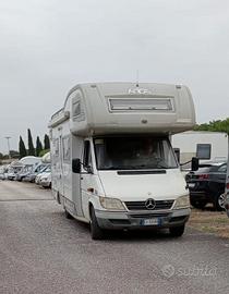 Camper ARCA 715 GLT su MERCEDES 316 CDI