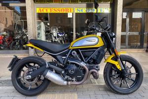 Ducati Scrambler cc 800 anno 2021 km 15000 Come Nu