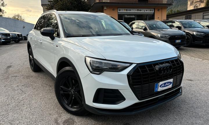 Audi Q3 35 TDI S tronic IDENTITY BLACK - SPORT