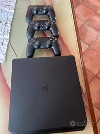 Sony PlayStation 4 Slim 1 TB +3 Controller 