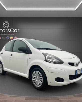 TOYOTA Aygo 1.0 12V VVT-i 5p. Deep Ocean Conn.