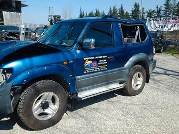 Toyota Land Cruiser KZJ90 D4D 2002 - uso ricambi