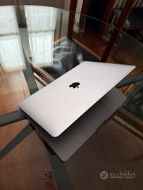 MacBook Air 13” Retina