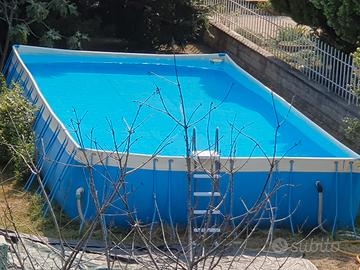 Piscina fuori terra mt 11 x 6, h 1.30 