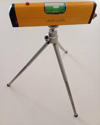 Livella laser con bolla e treppiedi