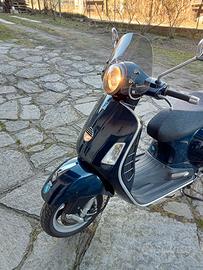 VESPA 250 GTS