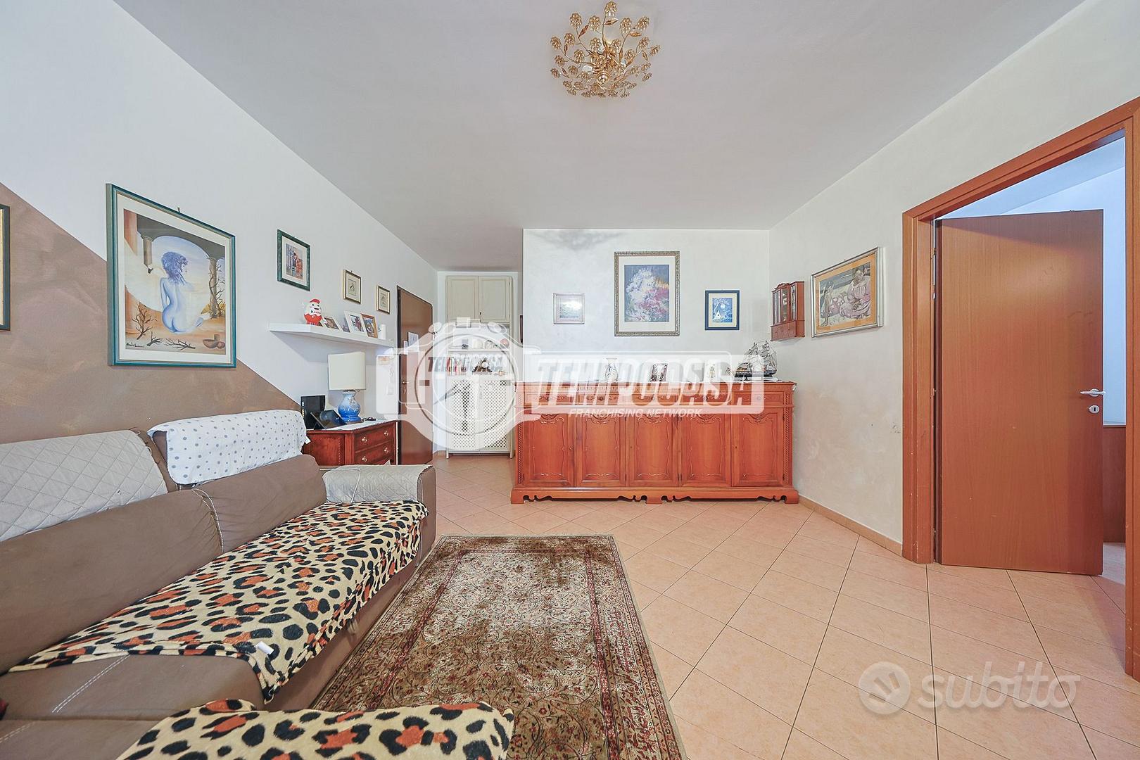 Appartamento – Roma, Colle degli Abeti, Lunghezza - Vista 5