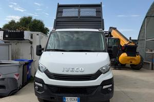 Iveco Daily 35C12 ribaltabile trilaterale