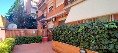 Ostia appartamento centrale