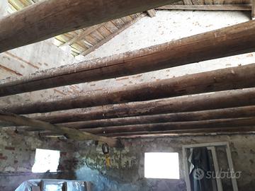 travi in legno vecchi  numero 11 metri 6 diametro 