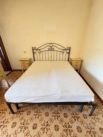 Struttura e testiera letto matrimoniale