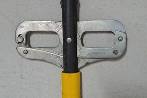 Antifurto Bullock per pedaliera auto 