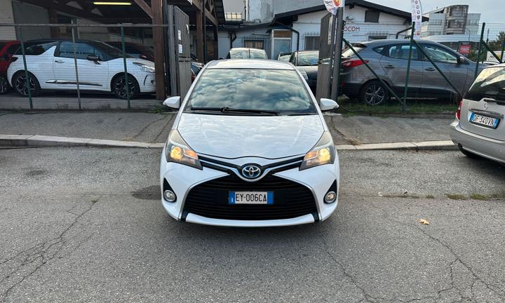 Toyota Yaris 1.5 Hybrid 5 porte CoolTo